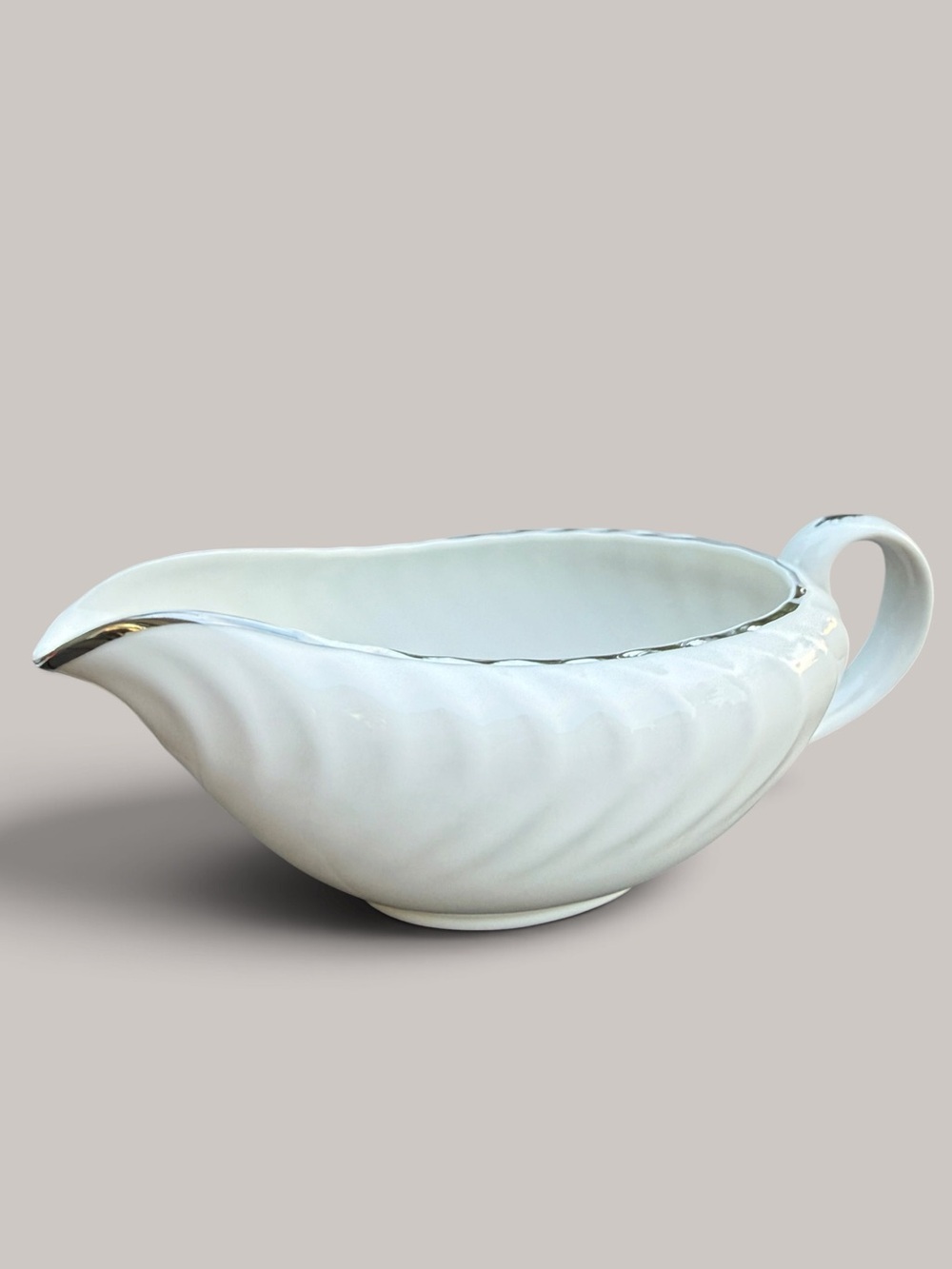 Vintage Norleans Estate Gravy Boat Platinum Trim Japan